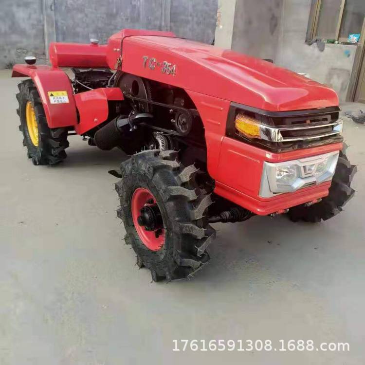 四輪拖拉機(jī)750 (8).jpg