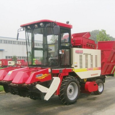 中聯(lián)收獲4YZ-4自走式玉米聯(lián)合收獲機(jī)