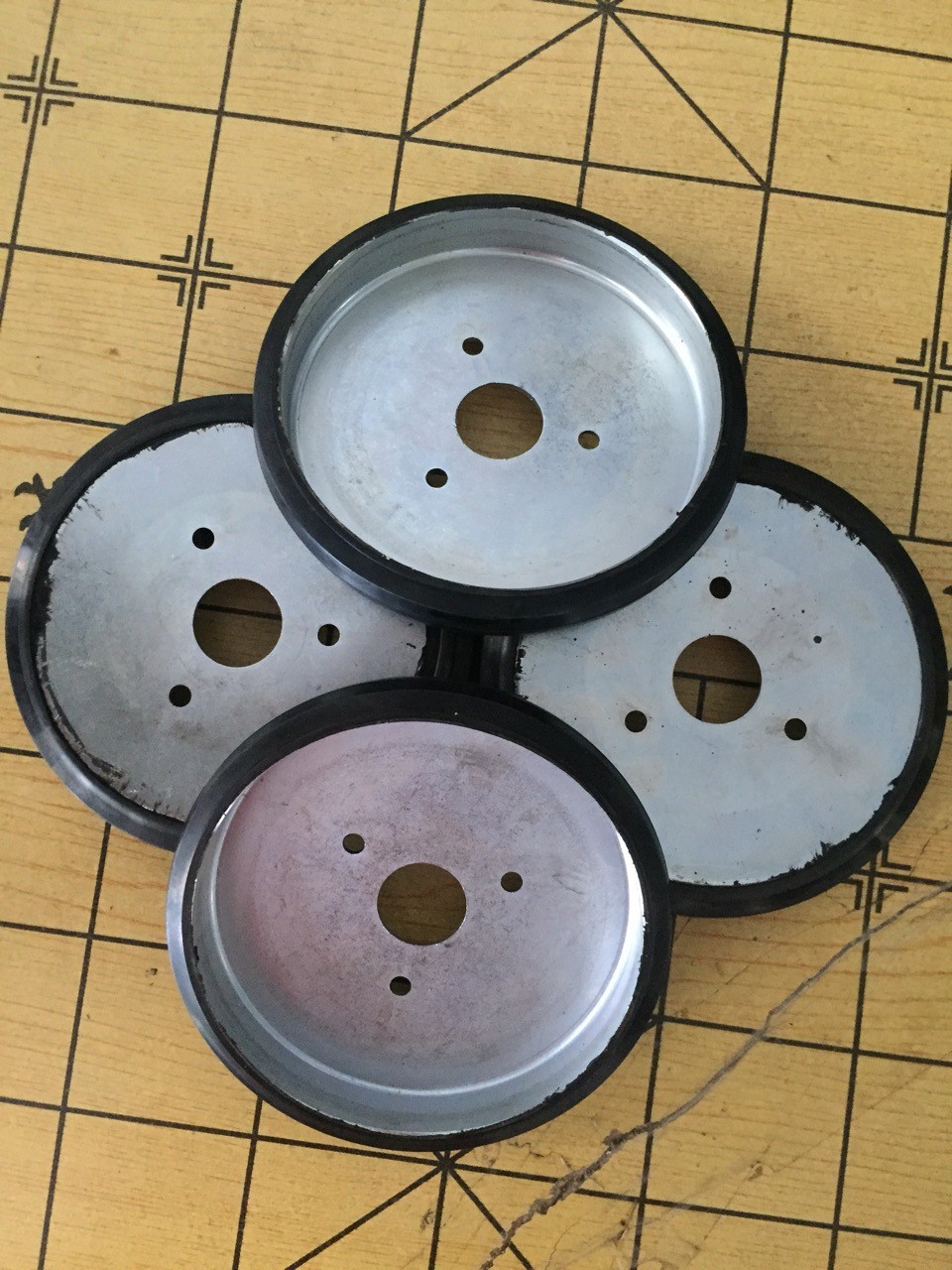 加工掃雪機橡膠超耐磨摩擦輪