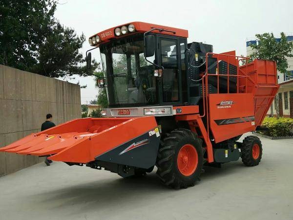 雙箭王4YZB-4自走式玉米收獲機(jī)