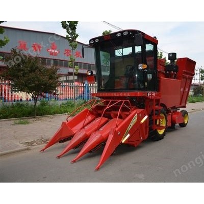 冀新三行玉米收割機
